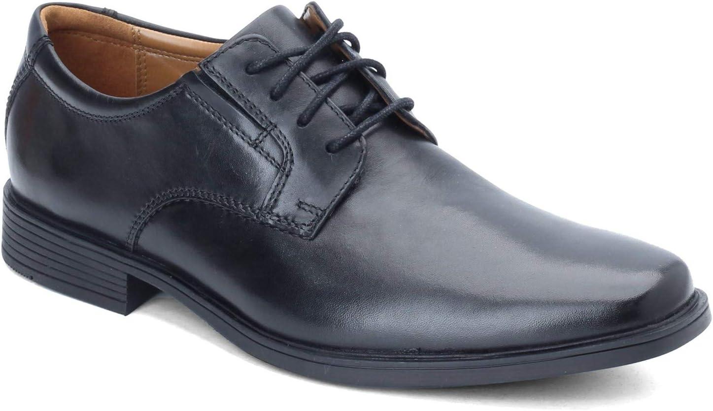 imageClarks Mens Tilden Plain II OxfordBlack Waterproof Leather