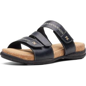 imageClarks Womens Roseville Bay Flat SandalBlack Leather